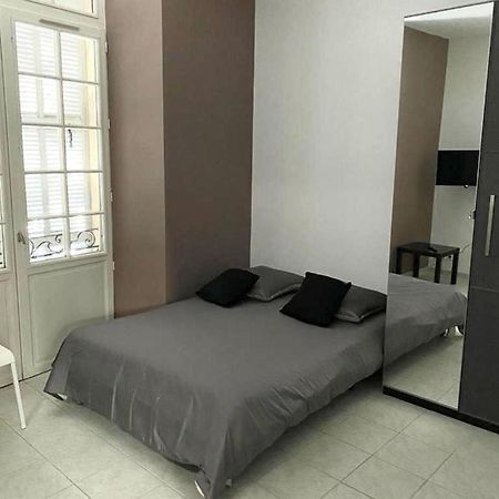 Five Stars S2 Aparthotel Μασσαλία Εξωτερικό φωτογραφία
