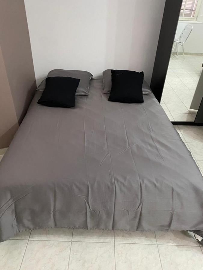 Five Stars S2 Aparthotel Μασσαλία Εξωτερικό φωτογραφία